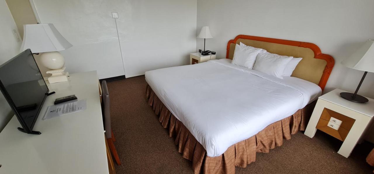 Surestay By Best Western Guam Airport Barrigada Eksteriør billede