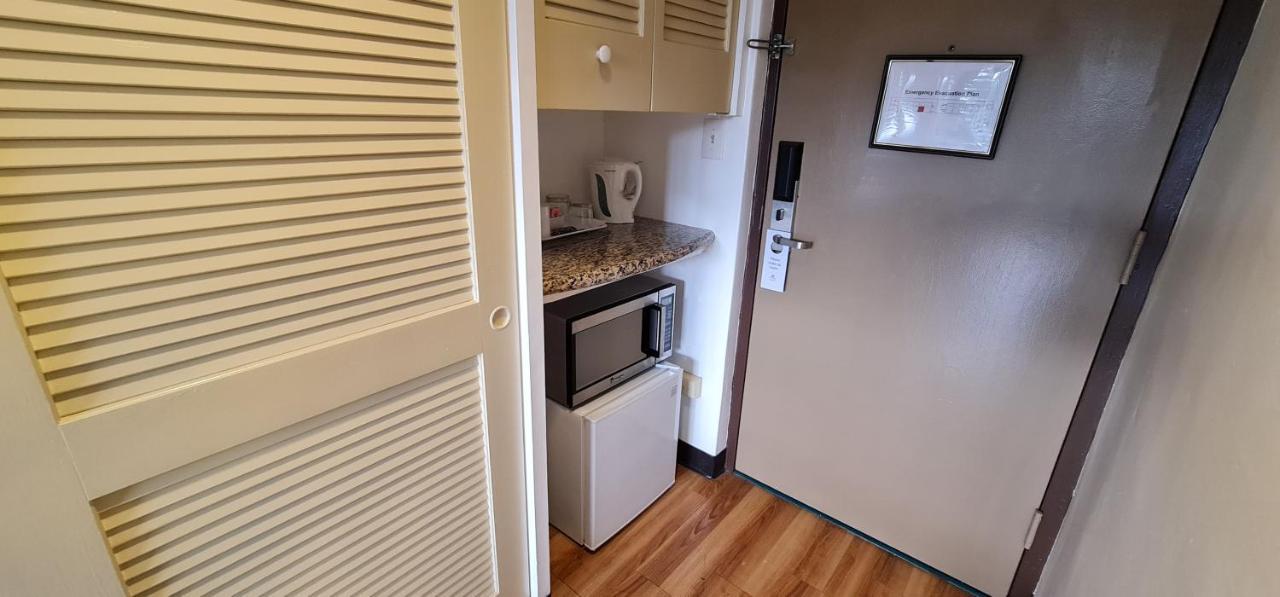 Surestay By Best Western Guam Airport Barrigada Eksteriør billede