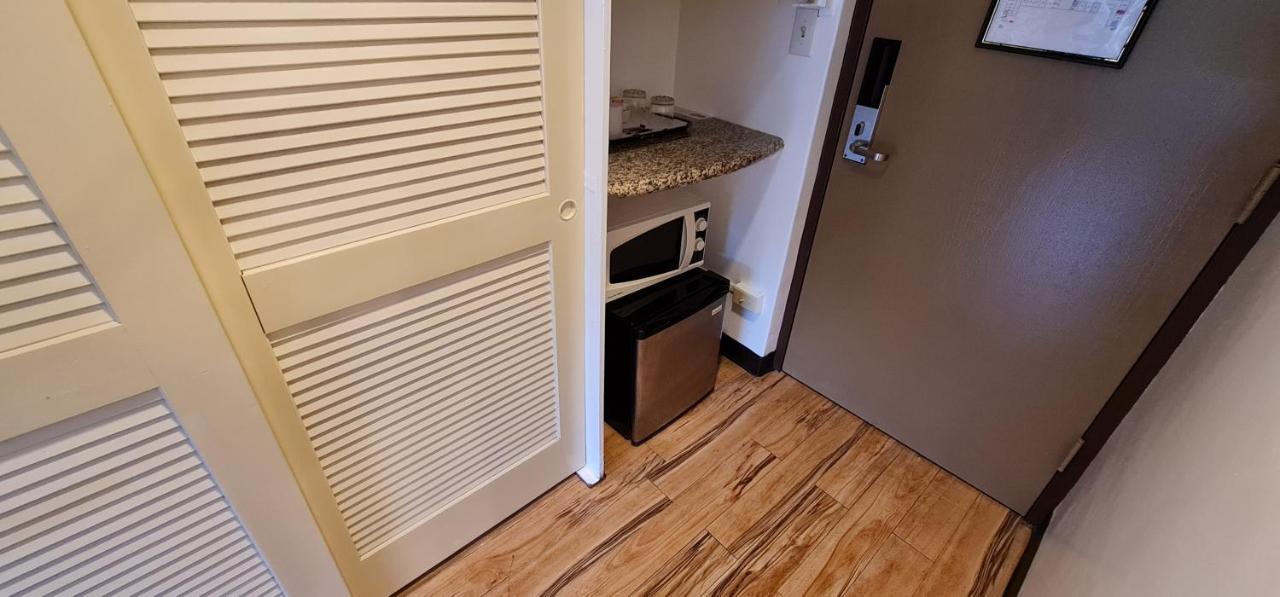 Surestay By Best Western Guam Airport Barrigada Eksteriør billede