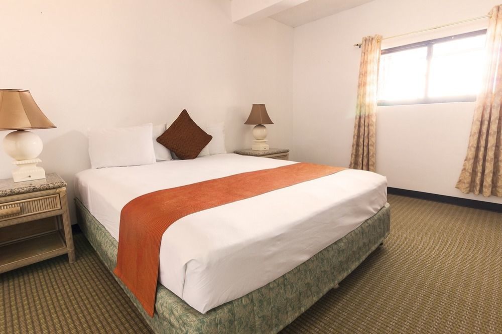 Surestay By Best Western Guam Airport Barrigada Eksteriør billede